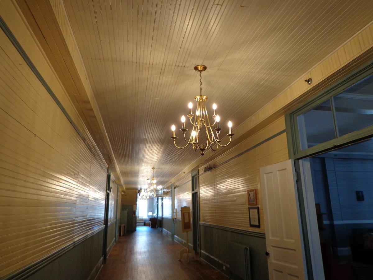 Grand Old Lady Hotel Waynesville Exterior foto